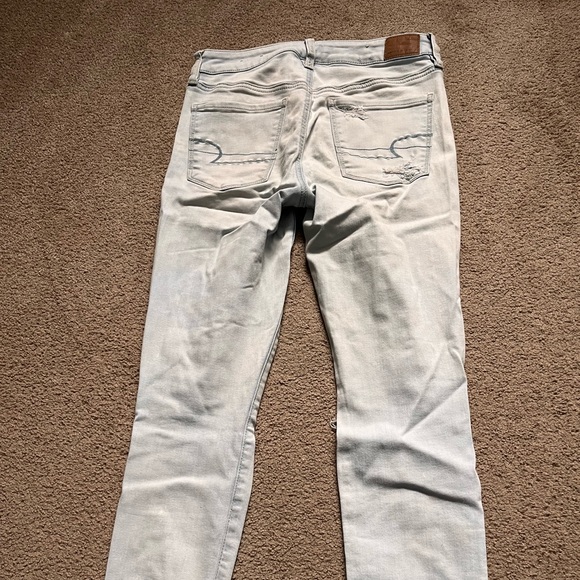 American Eagle size 6 skinny jeans - Picture 4 of 4